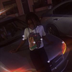 Meet your Posher, Ajenee